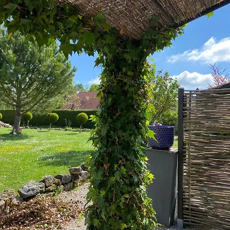 Les Barongeres Bed & Breakfast Farges-les-Chalon Exterior photo