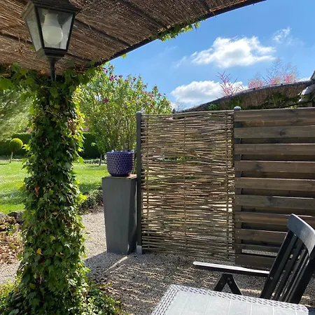 Les Barongeres Bed & Breakfast Farges-les-Chalon Exterior photo