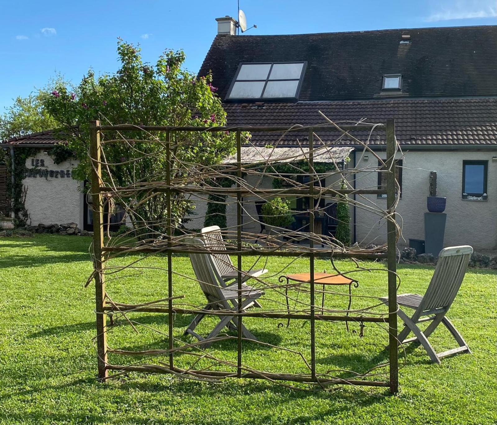 Les Barongeres Apartment