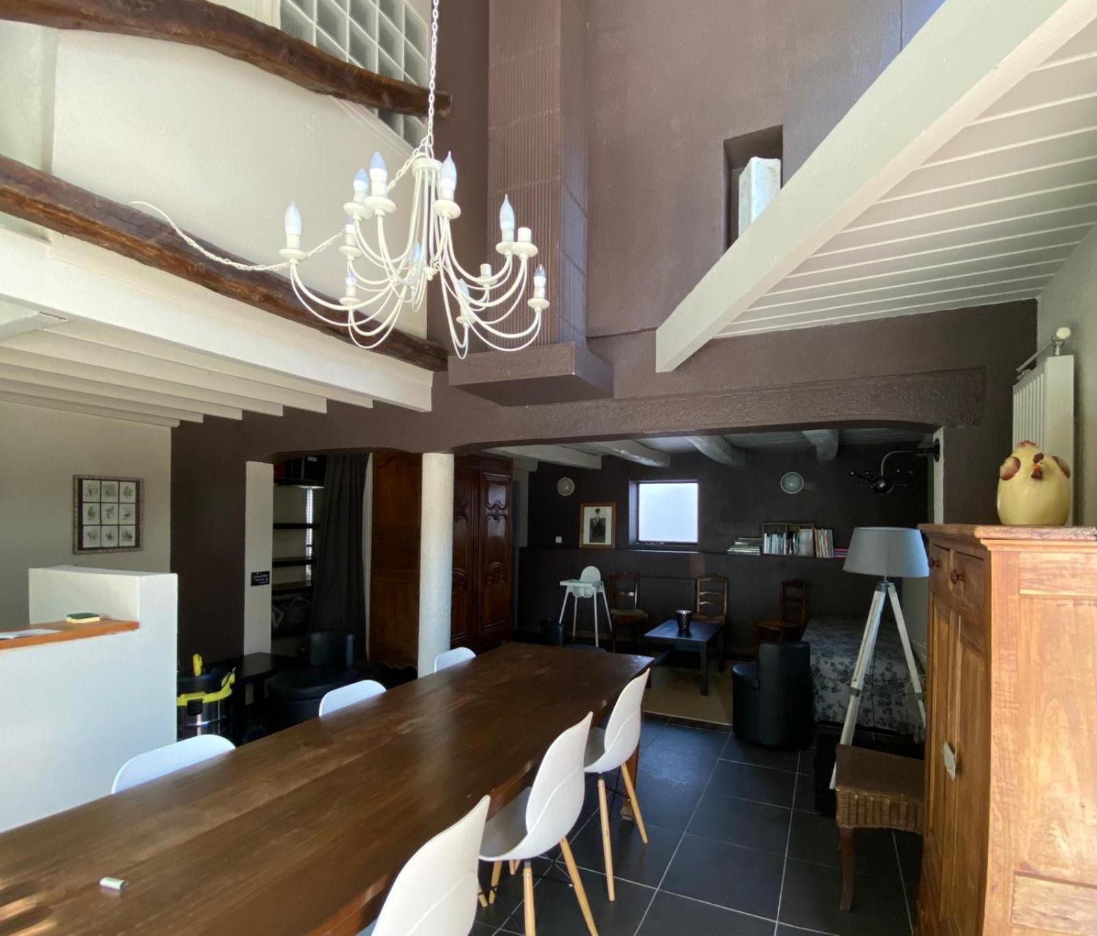 Les Barongeres Apartment *