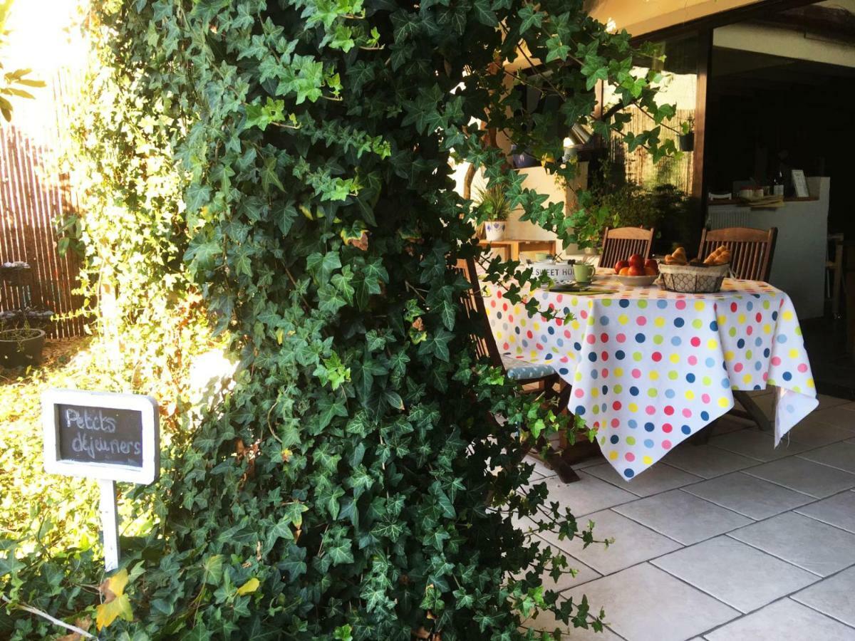 Les Barongeres Apartment *